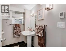 38 Lissington Drive SW - photo 34
