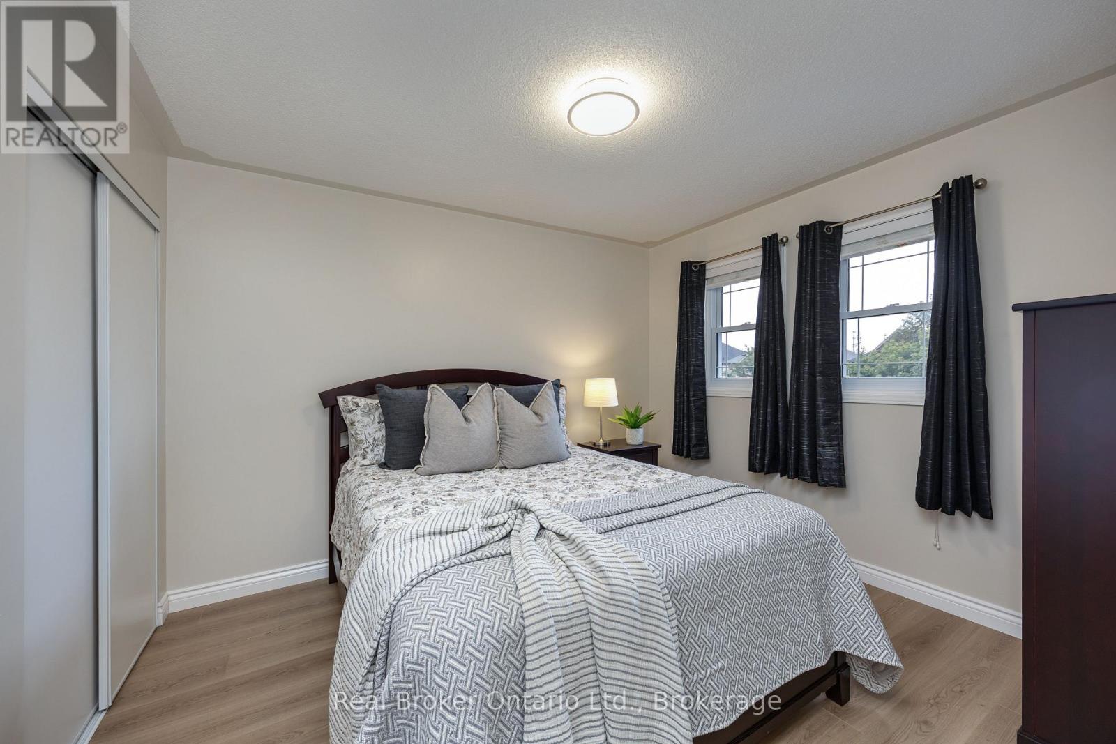 75 Bonathon Crescent, Clarington, ON photo 32