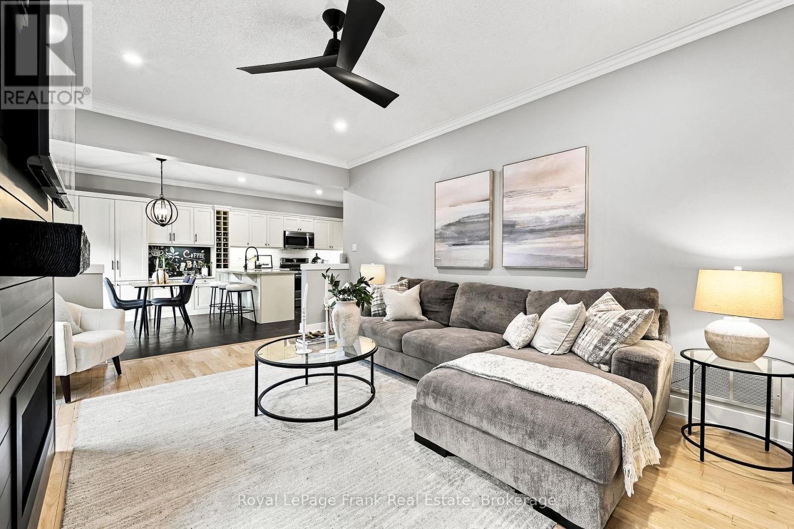 6 FOXBURY ROAD - 12