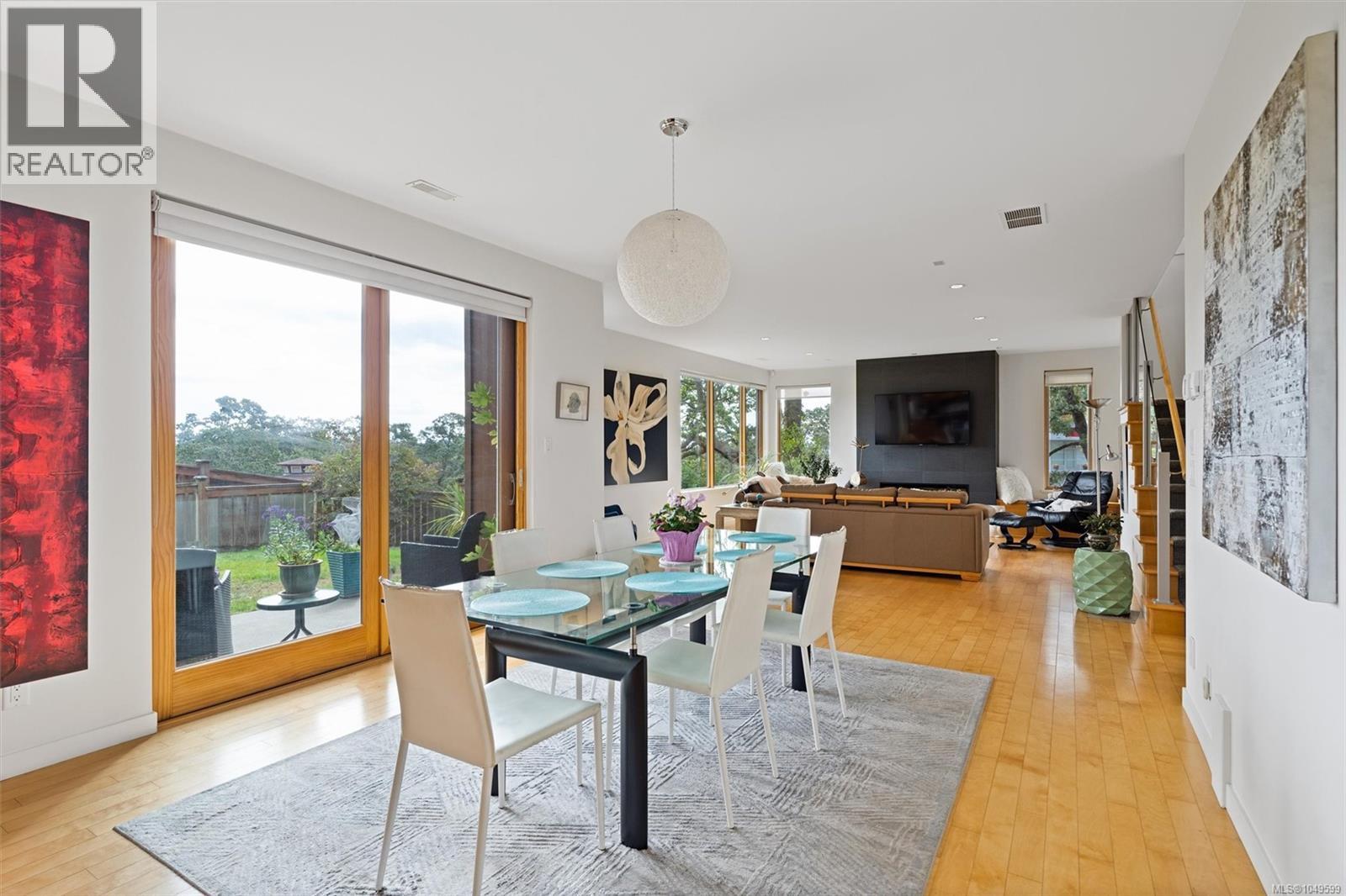  810 Rainbow Ridge Lane, Saanich