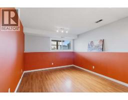 329 Ross Haven Drive, Fort Mcmurray, AB T9H3P2 Photo 15
