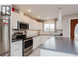 2086 Eardley Rd, Campbell River, BC V9W1L4 Photo 15