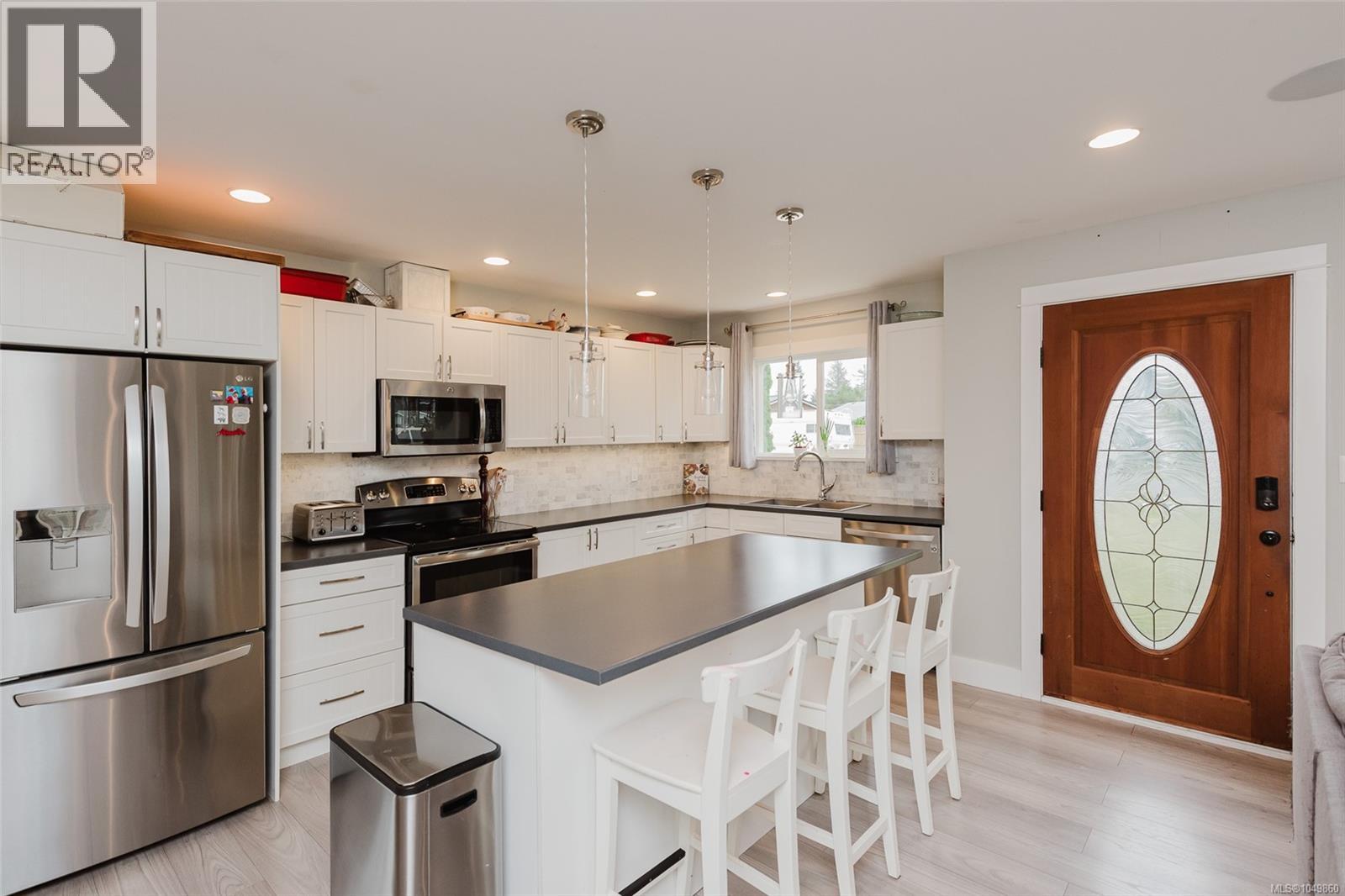 2086 Eardley Rd - 16