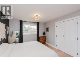 2086 Eardley Rd, Campbell River, BC V9W1L4 Photo 21