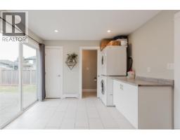 2086 Eardley Rd, Campbell River, BC V9W1L4 Photo 25