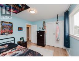 2086 Eardley Rd, Campbell River, BC V9W1L4 Photo 22