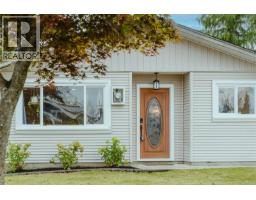 2086 Eardley Rd, Campbell River, BC V9W1L4 Photo 34