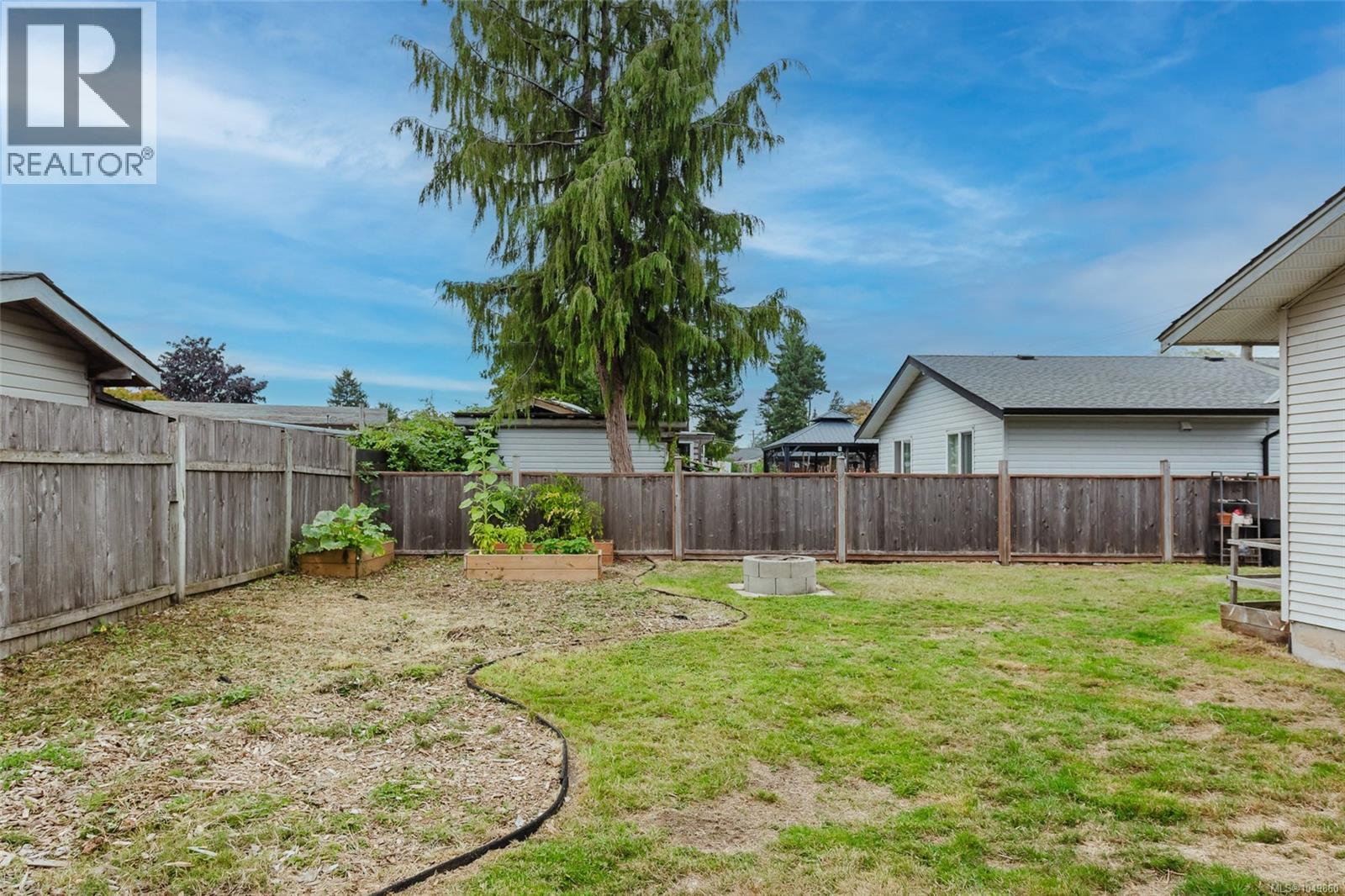 2086 Eardley Rd - 29