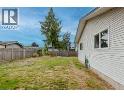 2086 Eardley Rd, Campbell River, BC V9W1L4 Photo 32