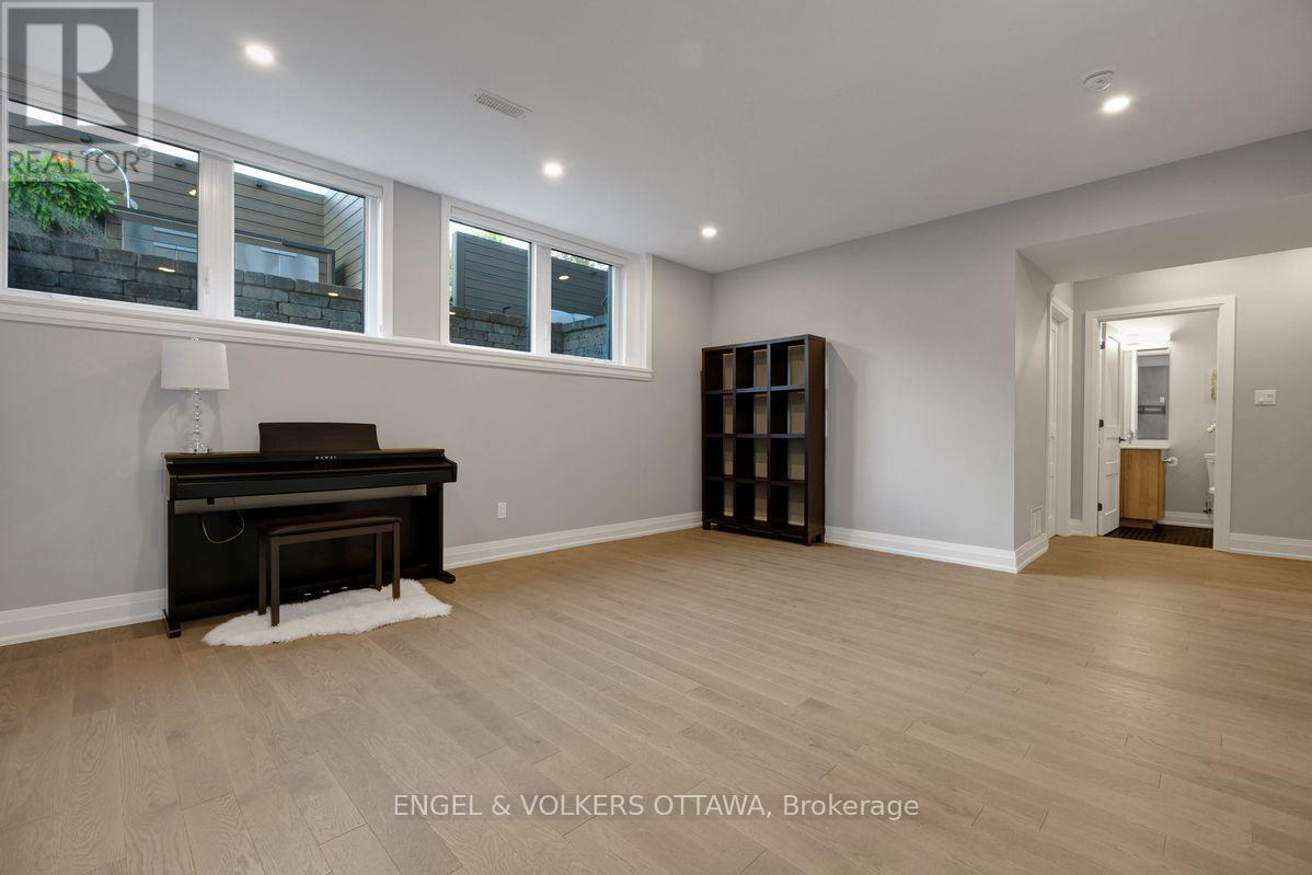 430 PRINCETON AVENUE - Image 28