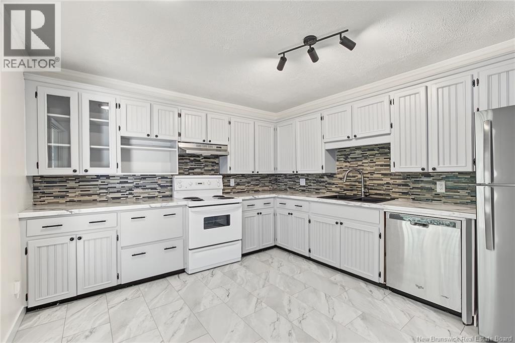 91 Bates Street - 10