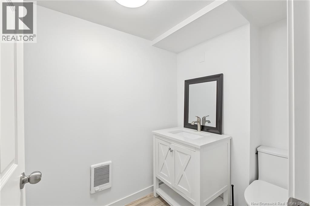 91 Bates Street - Image 32