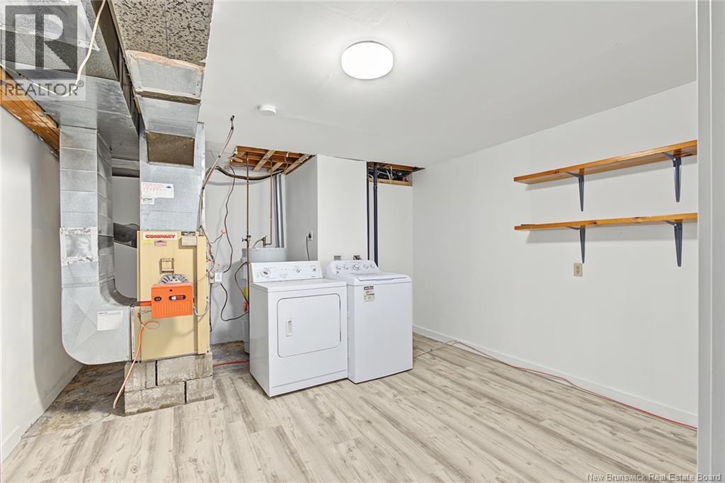 91 Bates Street - Image 35