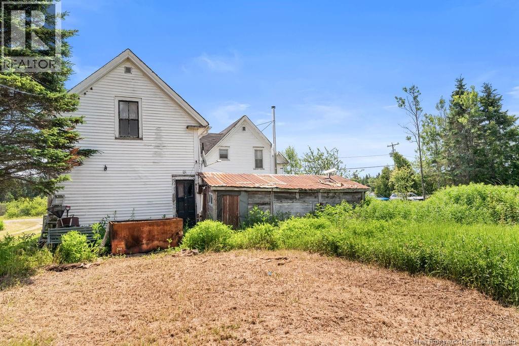 7290 Route 114 - Image 38