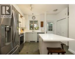 237 18 Jack Mahony Place, New Westminster, BC V3L5V8 Photo 10