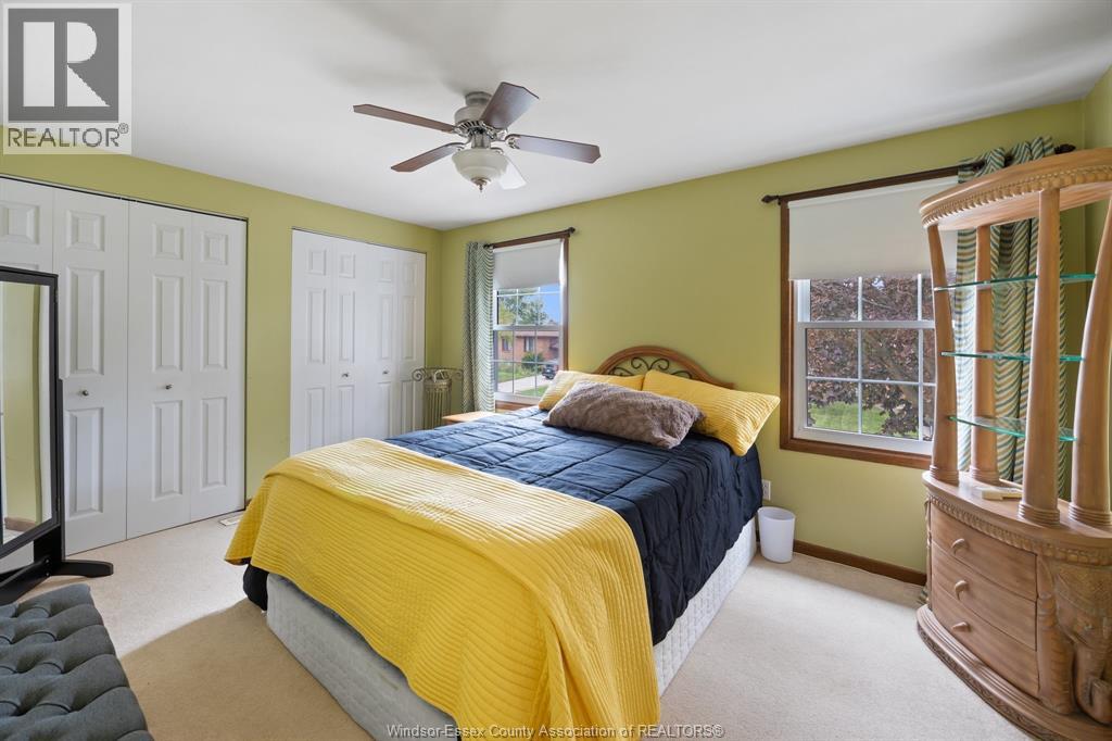 1316 CARRIAGE LANE - 13