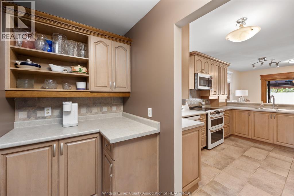 1316 CARRIAGE LANE - 6
