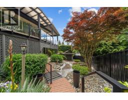11 Elsdon Bay, Port Moody, BC V3H3Z2 Photo 37