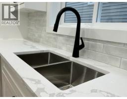 11061 241a Street, Maple Ridge, BC V2W0K5 Photo 14