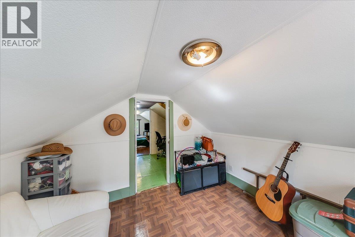 128 Haig Street - 19