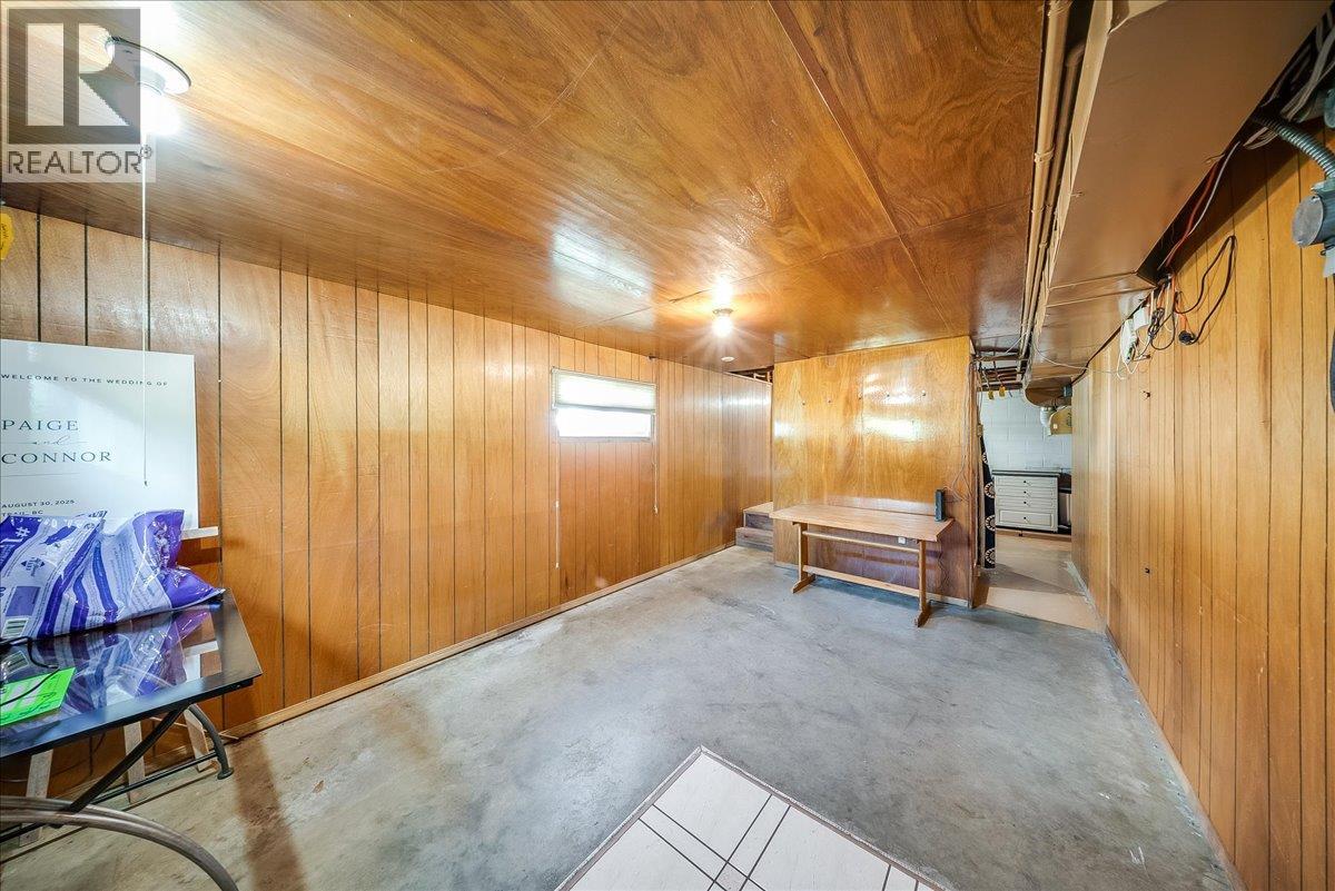 128 Haig Street, Warfield