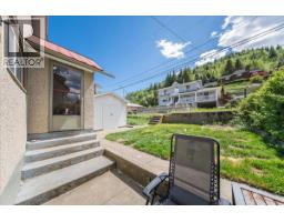128 Haig Street, Warfield, BC V1R2L9 Photo 35