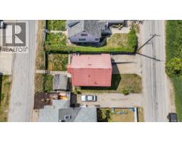 128 Haig Street, Warfield, BC V1R2L9 Photo 41