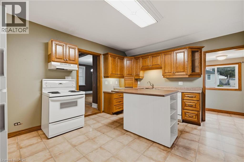 485 WALLACE Avenue S - 9