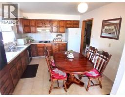 Laundry room - 118 Craigroyston Road, Hamilton, ON L8K3K1 Photo 10