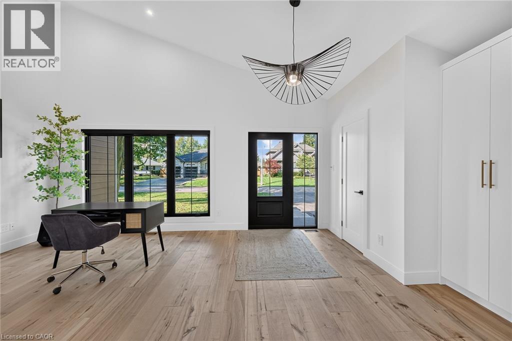 491 ANSON Drive, Ancaster — photo 2