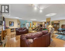 Primary Bedroom - 152 Dufferin Avenue Unit# 8, Brantford, ON N3T4R3 Photo 10
