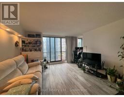 2423 - 33 Harbour Square, Toronto, ON M5J2G2 Photo 11