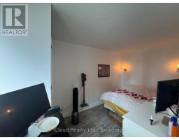 2423 - 33 Harbour Square, Toronto, ON M5J2G2 Photo 21