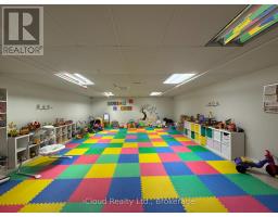 2423 - 33 Harbour Square, Toronto, ON M5J2G2 Photo 24