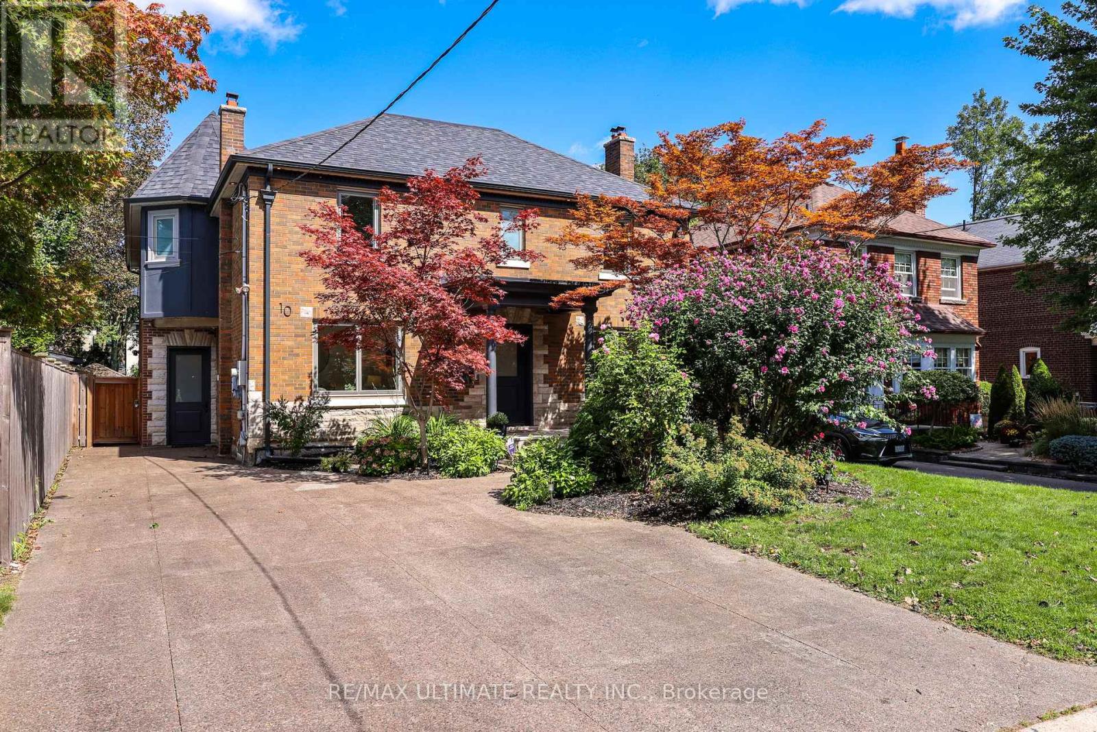 Photo of 10 Field Avenue