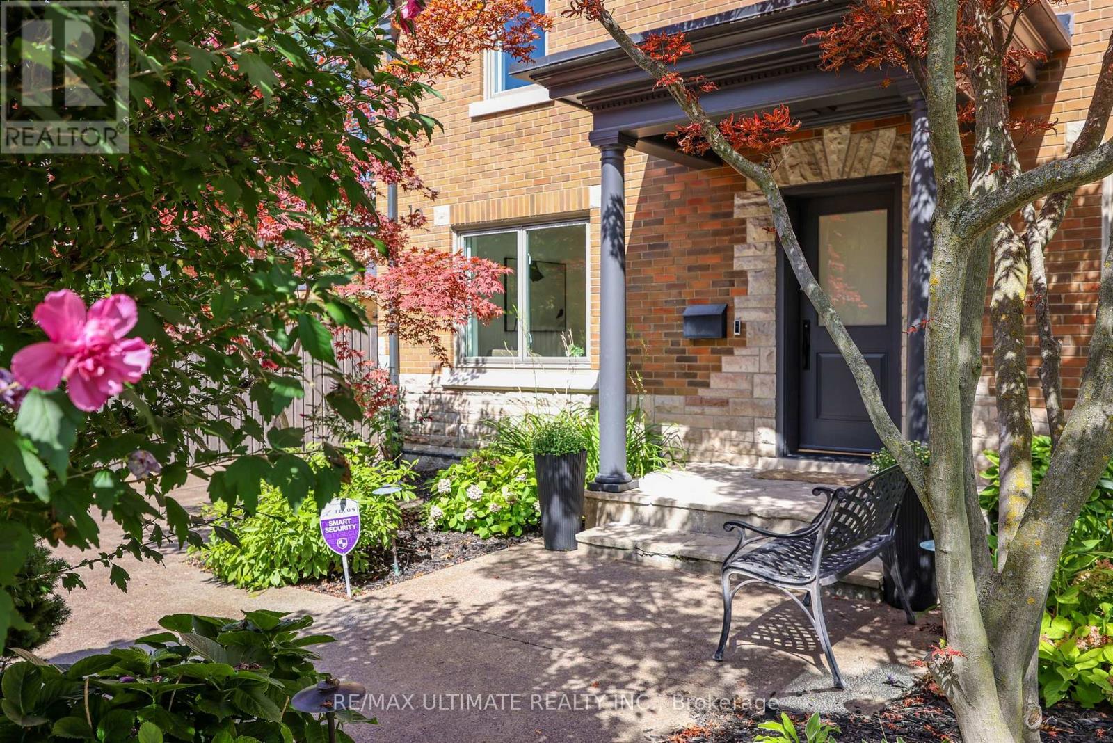 Photo of 10 FIELD AVENUE