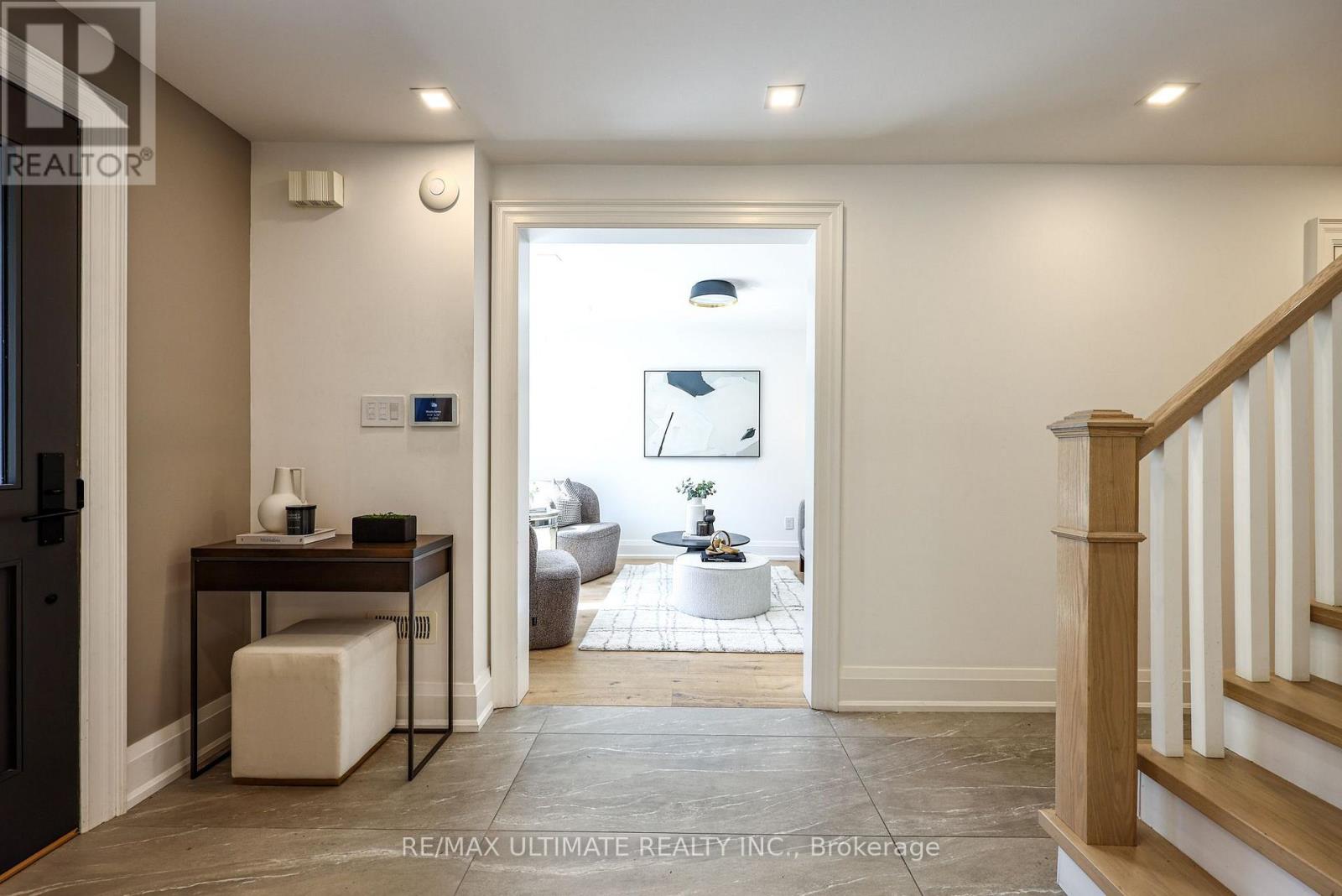 Photo of 10 FIELD AVENUE