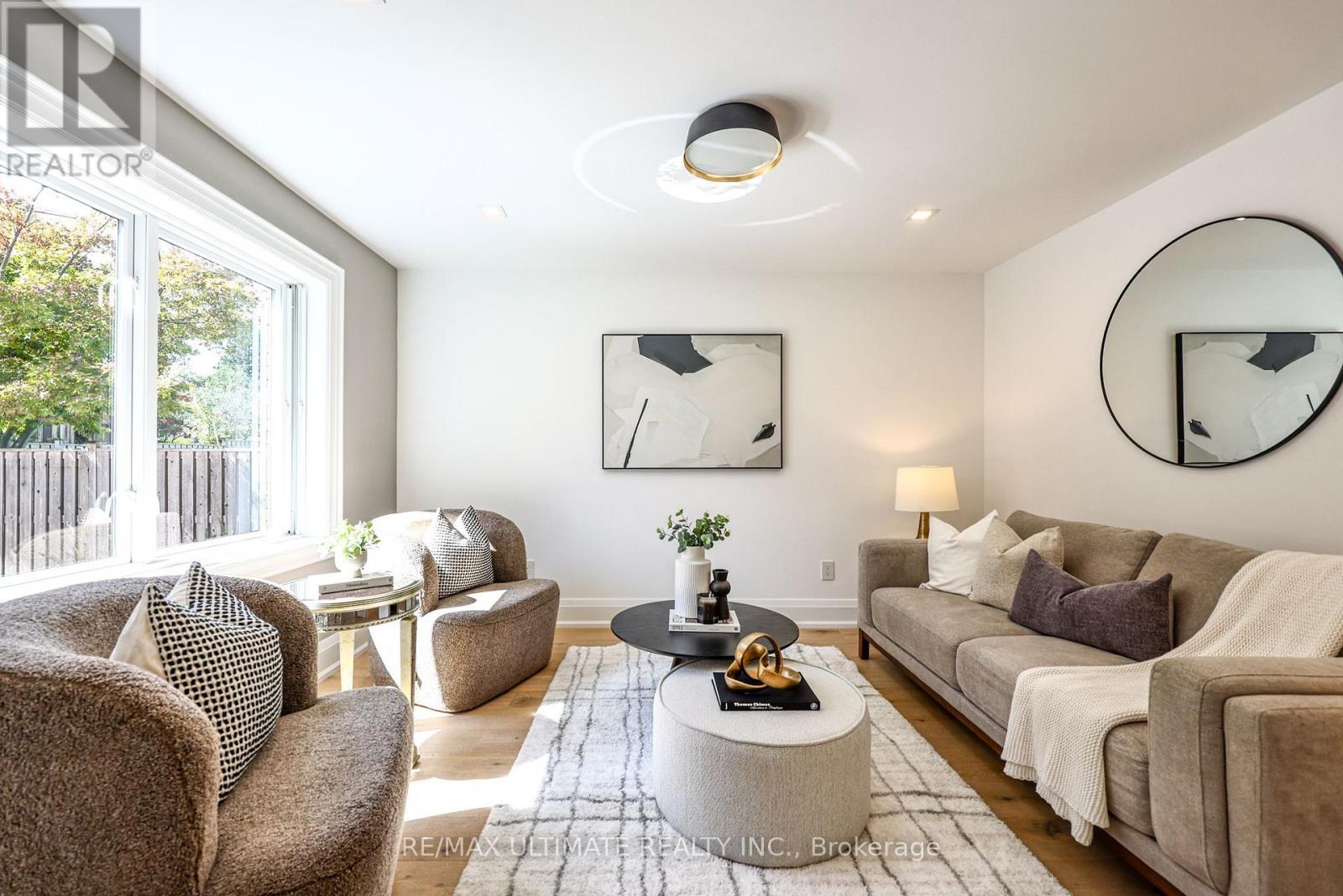 Photo of 10 FIELD AVENUE