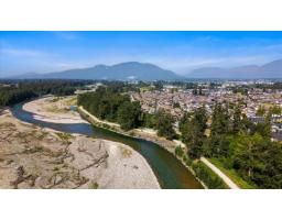 5482 Peach Road, Garrison Crossing, Chilliwack, BC V2R0X7 Photo 39