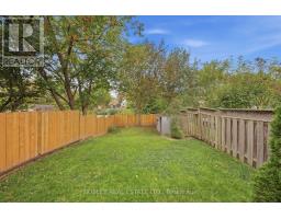 865 Gentry Crescent, Oshawa, ON L1K1L6 Photo 12