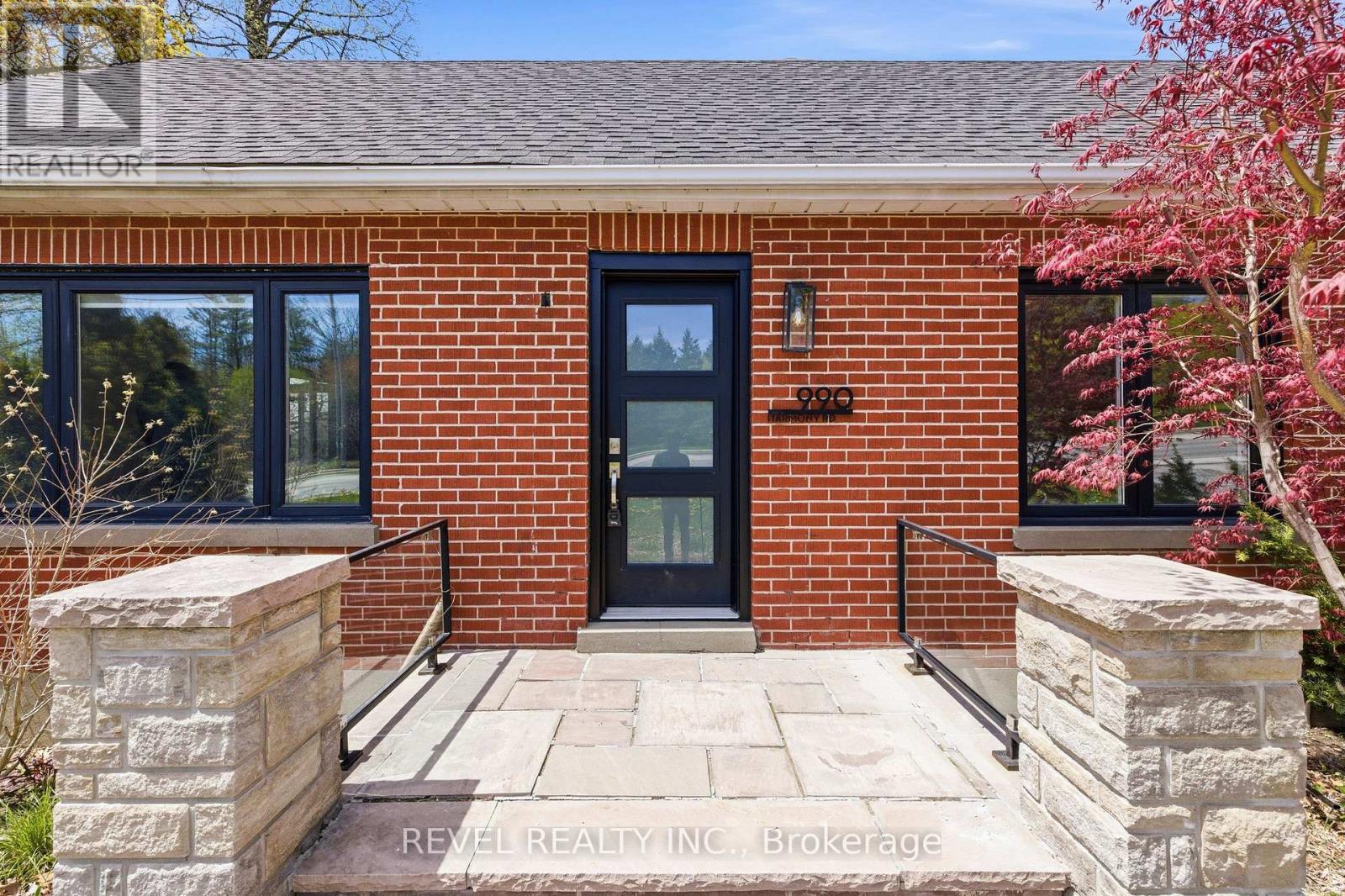 MAIN - 990 HARMONY ROAD N, Oshawa (Pinecrest) — photo 2