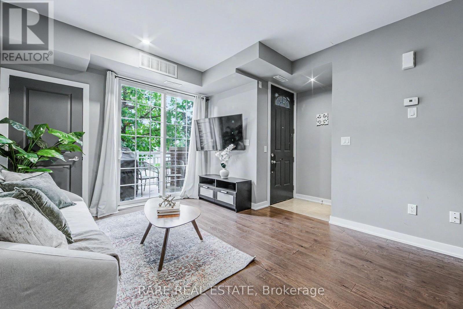 #104 2320 GERRARD STREET E - 6