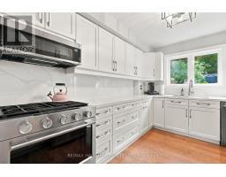 77 Glen Davis Crescent, Toronto, ON M4E1X7 Photo 17