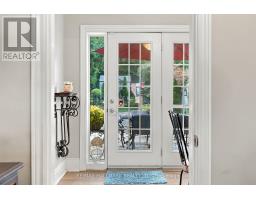 77 Glen Davis Crescent, Toronto, ON M4E1X7 Photo 24