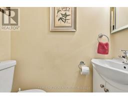 77 Glen Davis Crescent, Toronto, ON M4E1X7 Photo 25