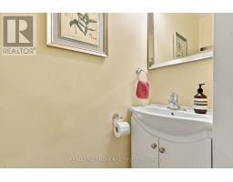 77 Glen Davis Crescent, Toronto, ON M4E1X7 Photo 26