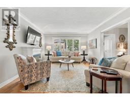 77 Glen Davis Crescent, Toronto, ON M4E1X7 Photo 8