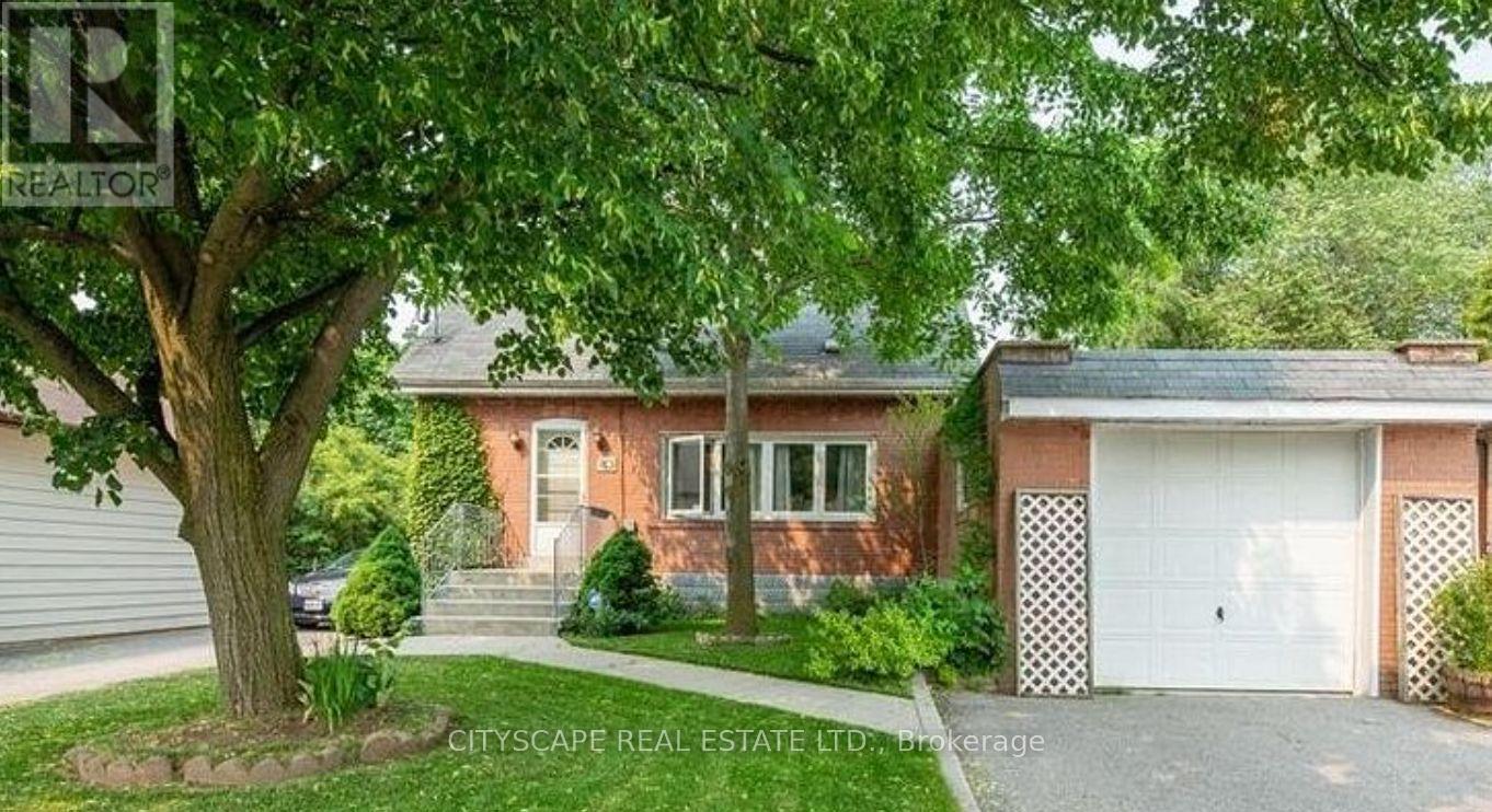 Photo of 80 Vanbrugh Avenue