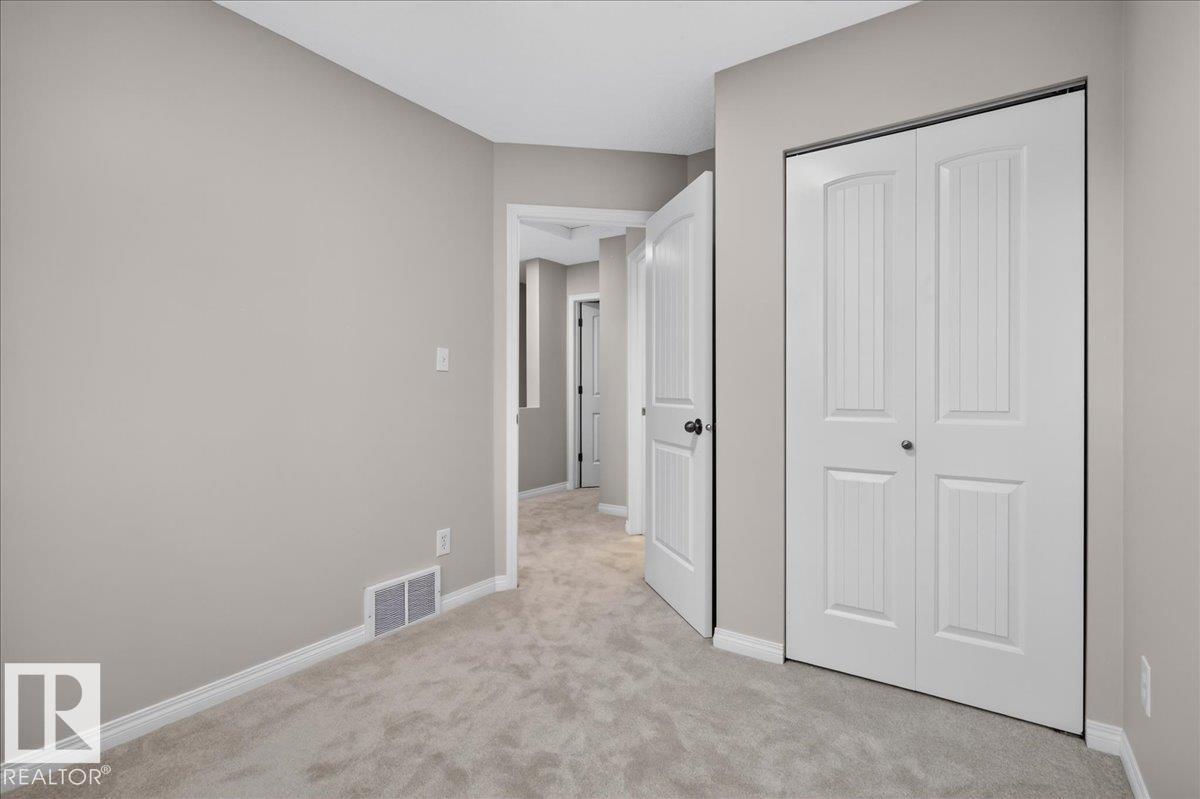 11413 96 ST NW - 32