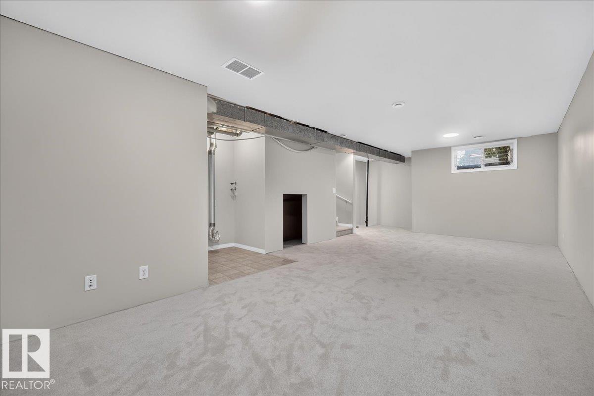 11413 96 ST NW - 41